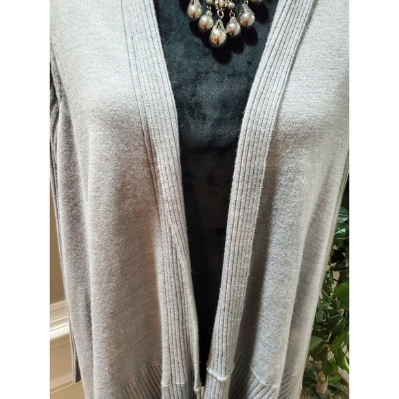 To the Max Women's Gray 100% Acrylic Long Sleeve Open Front Cardigan Sweater XL - Picture 3 of 10